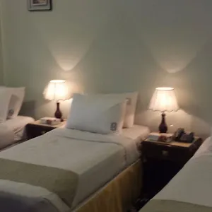 jawharat-al-fayroz.medinahotel.net/