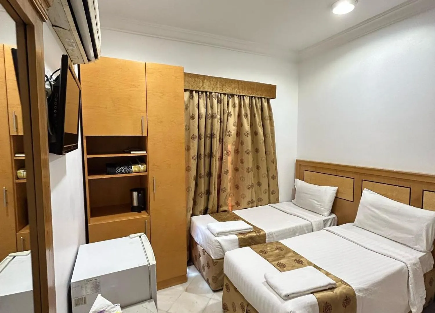 Hamad Saif Batal Hotel Mecca Saudi Arabia